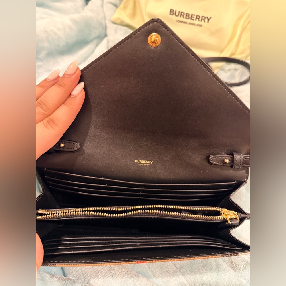 Burberry Black and Tan Check Clutch - Picture 4 of 10